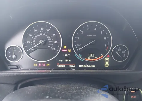 2014 BMW 328 z USA, uszkodzony, nr VIN WBA3C1C57EK113681